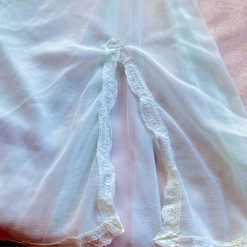 Powder blue & White Sheer & Lace Chemise with Adjustable Straps 2X - Picture 5 of 11